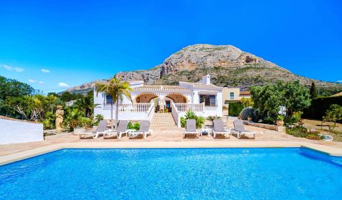 Villa Llamedos Montgo Javea by Rock Rentals