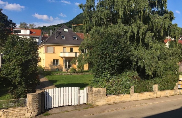Villa Lou vacation apartment with beautiful terrace at the foot of the Swabian Alb