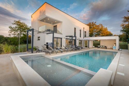Villa Luce Verde