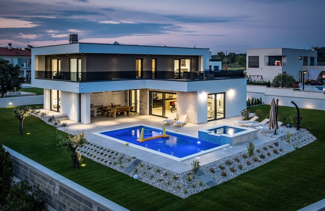 Villa MaEm in Central Istria for families with Sauna, Whirlpool & Sea View