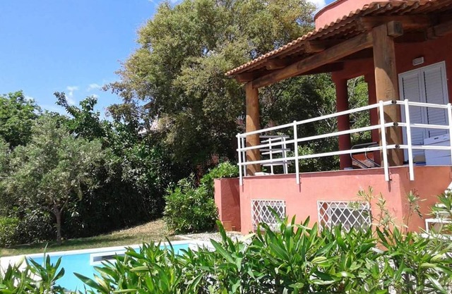 VILLA MARGHERITA No. 13 with PRIVATE SWIMMING POOL - 1 Km from the beach