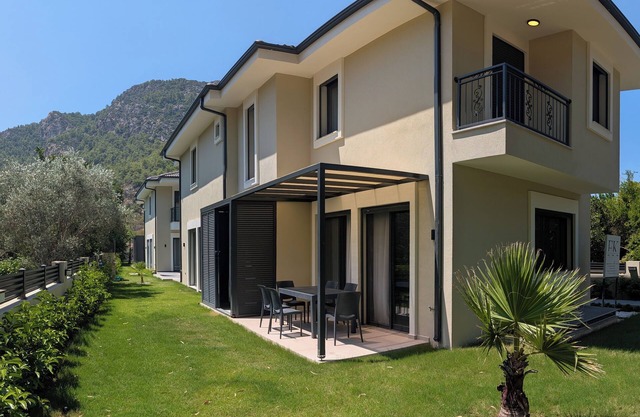 Villa Mariposa - Luxury Summer Residence