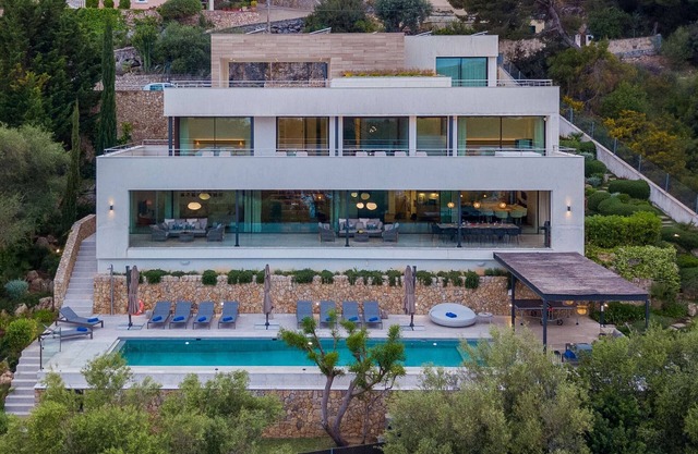 Villa Marvelo