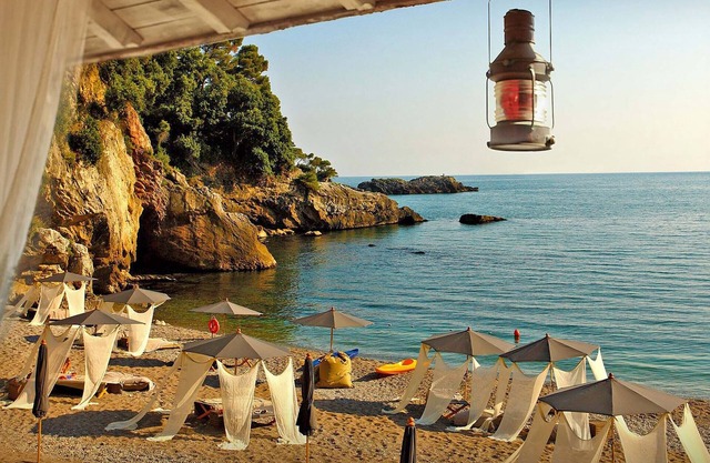 Villa Matilde 12 Pax with private pool, free Wi Fi, BBQ near to Cinque Terre