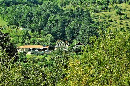 Villa “Nadezhda”