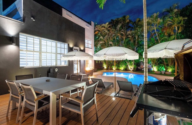 Villa Oasis near-Beach-BKT Court Miami Heated Pool