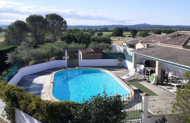 Villa of 80 m2 with swimming pool