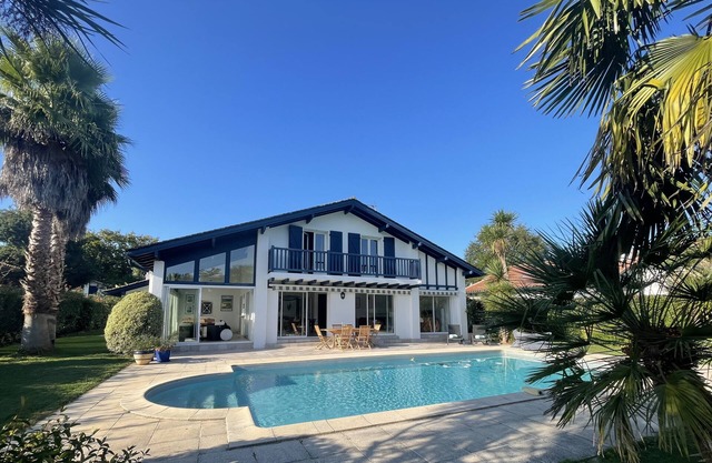 Villa on the Makila golf course near Biarritz