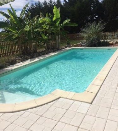Villa paisible avec piscine
