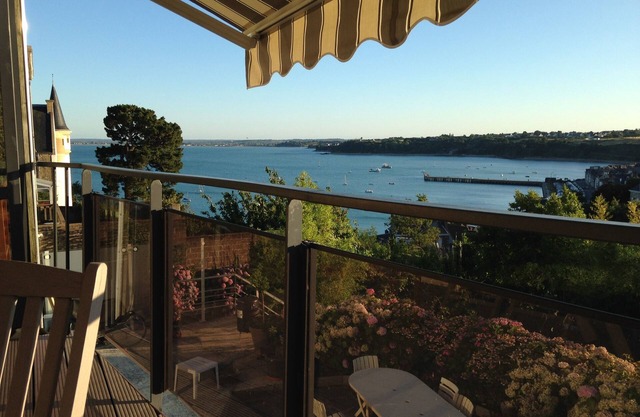 VILLA PANORAMIC SEA