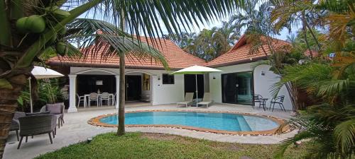 Villa Paradise Island