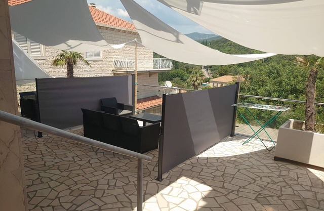 Villa Peragić - Triple Room with Balcony