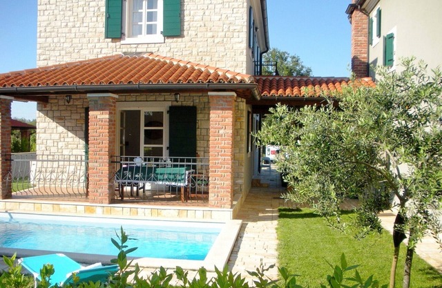 Villa Petra, (14221), Poreč, Croatia