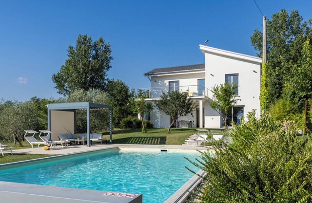 Villa Petrillo 6, Emma Villas