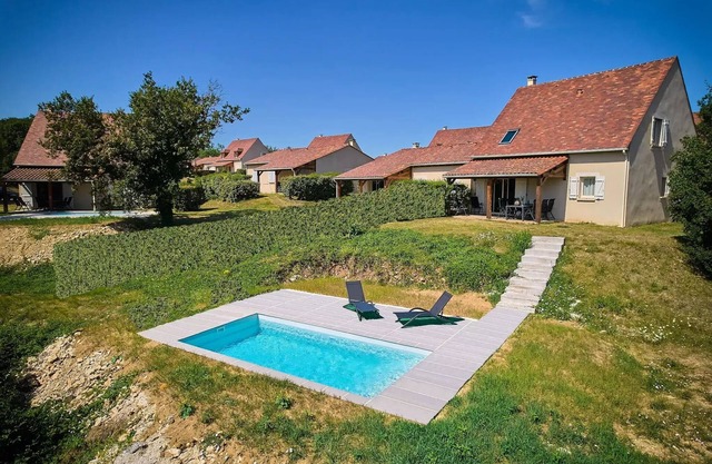 Villa, privater Pool, unabhängig, 2 Bäder 8 Personen