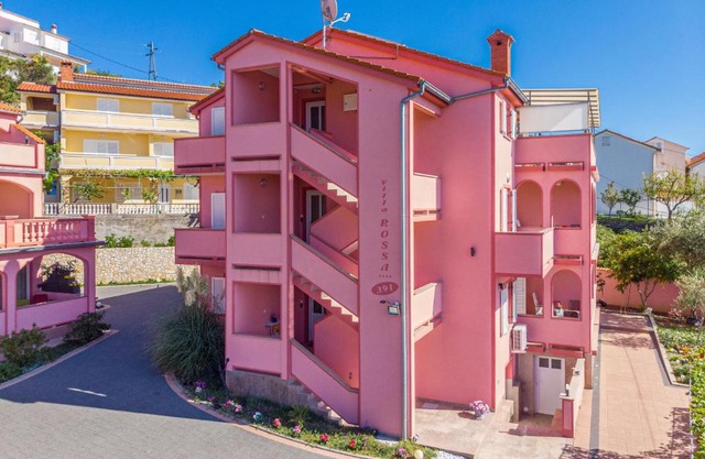 Villa Rossa Apartments