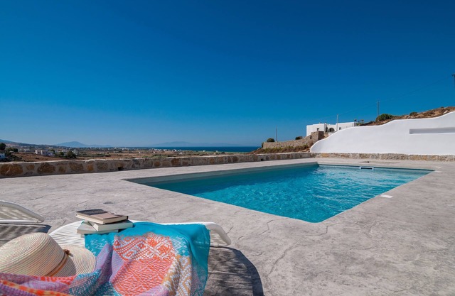 VILLA SEAROCKS NAXOS Mikri Vigla 8 people