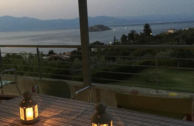 Villa Skorponeria, pool & sea