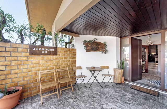Villa 'Sobreiro 22' with Private Garden, Balcony and Wi-Fi