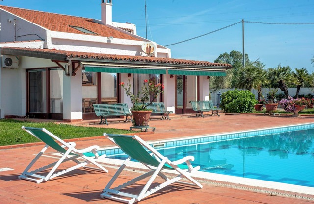 Villa Sole Pula close to the Beach with Pool, Garden & Wi-Fi