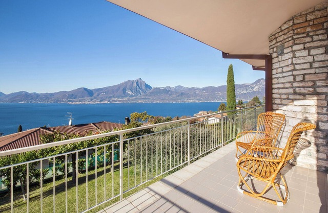 Villa Teresa-Lake View