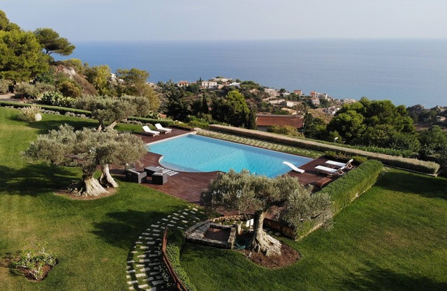 Villa Terra Del Sole 10+2, Emma Villas