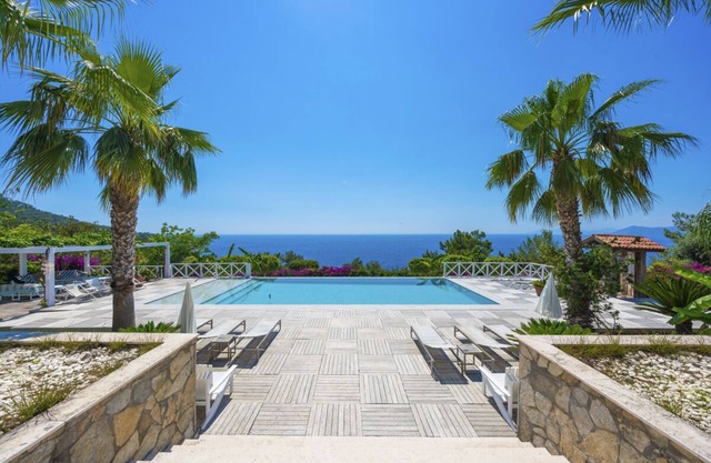 Villa Turkuaz - Five Bedroom Villa, Sleeps 10