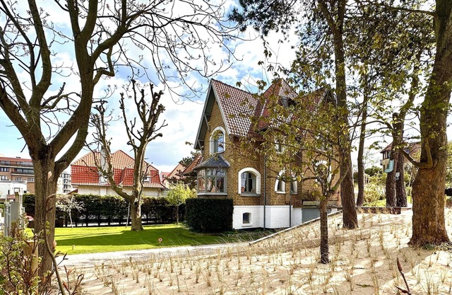 Villa typical of the Belgian coast in St Idesbald (4 bedrooms)