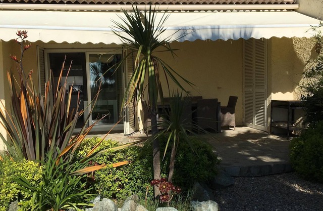 Villa with direct access to the sea Marina Di Fiumalto