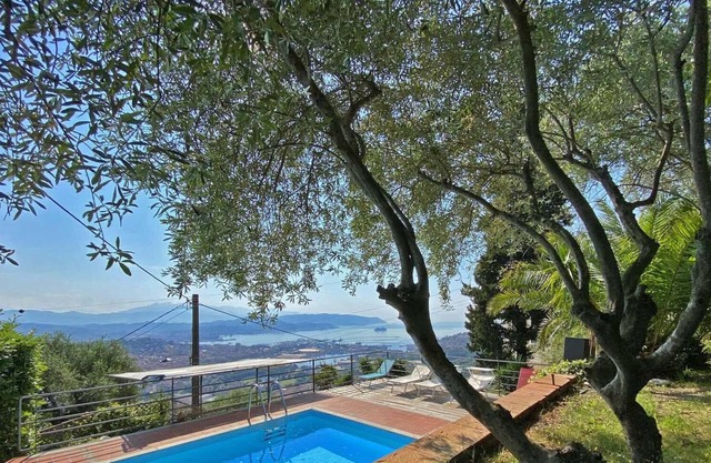 Villa with excellent location and wonderful views