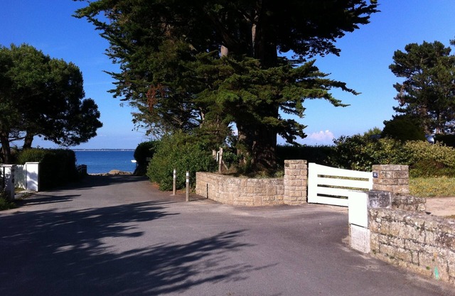 Villa with sea views in St Pierre Quiberon