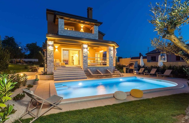 Villa with wonderful panoramic views
