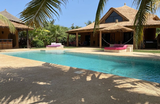 Villa with large private swimming pool with all mod cons NIANING CASA MARENDA via Facebook