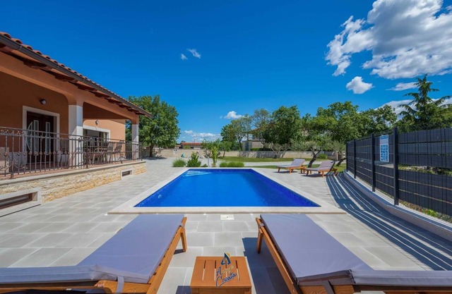Villa with pool and wellness, privacy guaranteed