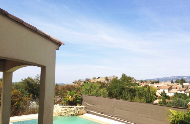 VILLA WITH POOL VIEW LUBERON