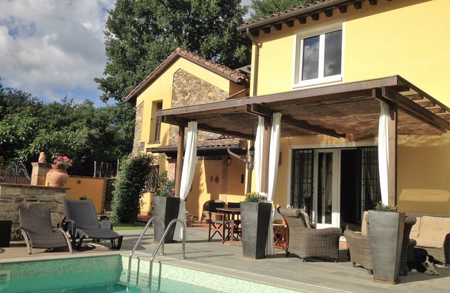 Villa with private pool in Tuscany
