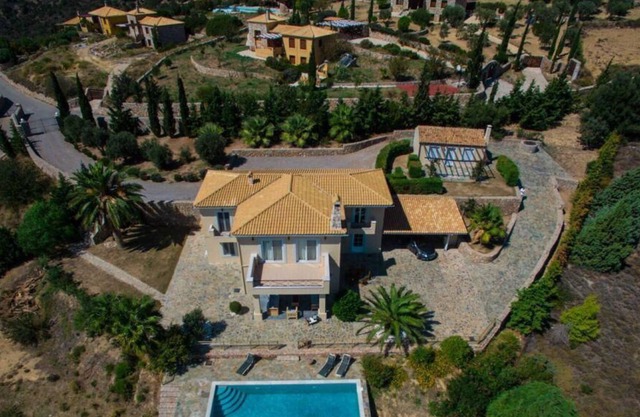 Villa with Swimming Pool and Sea View. Located outside of Galaxidi, near Delphi.