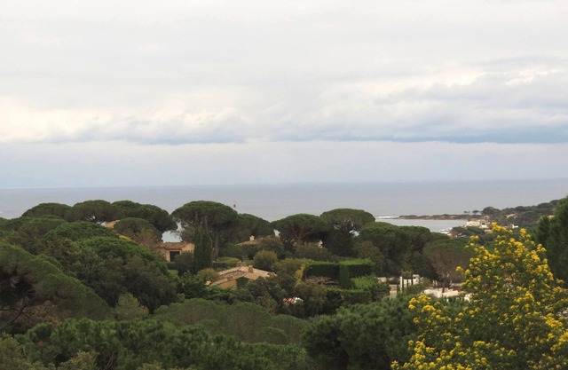 VILLA WITH VERY QUIET SEA VIEW