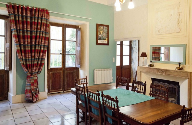 village cottage of great capacity