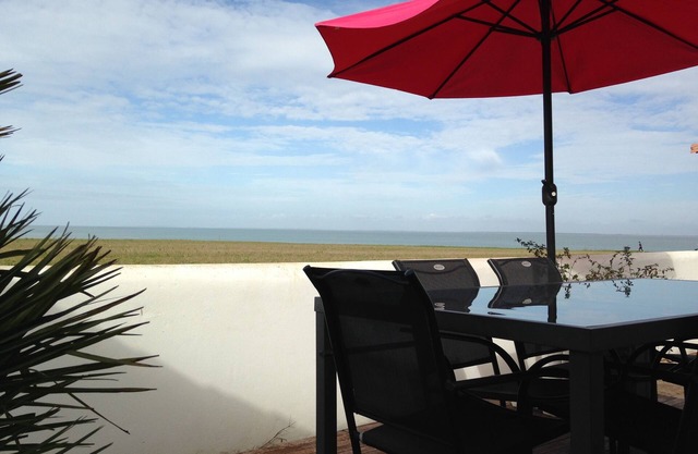 Village house - Sea view - Calm - Beach - Near La Flotte