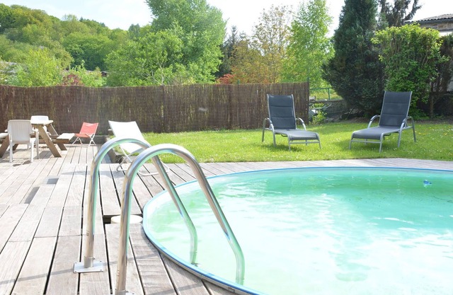Village house with swimming pool, billiards, table football, ping-pong, fitness