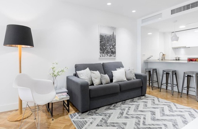 Villanueva Apartment II
