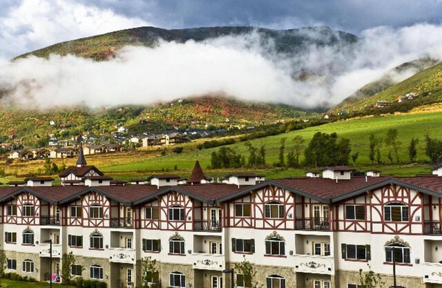 Villas at Zermatt Resort - Condos