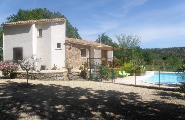 VILLAS WITH PRIVATE POOLS CEVENNES NEAR ARDECHE