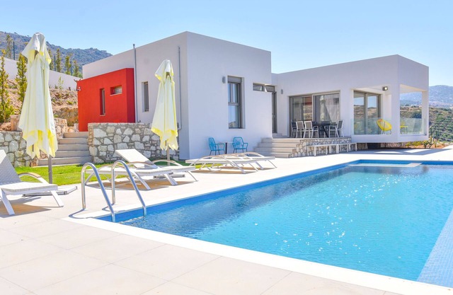 Villas with sea view Kallia