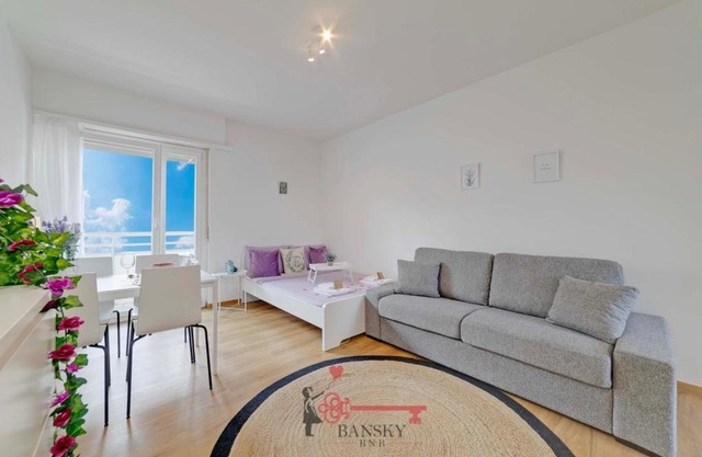 Violet Suite 5 Lugano City for 4 Guest -By EasyLife Swiss