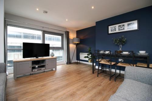 Violets Corner Luxury Swindon Town Apartment Great Location In The South West