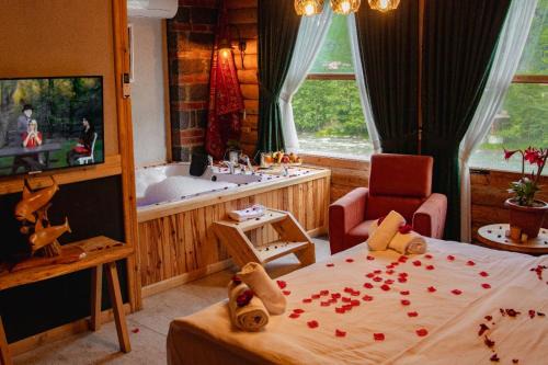 Vip Wood Bungalow