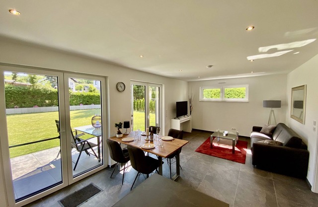 Vis-Ahr-Vis Country Apartment 5