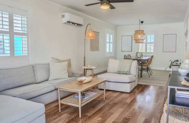 ☼Vitamin Sea 1 Block From The Beach☼